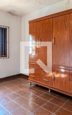 Casa à venda com 304m², 7 quartos e 4 vagasQuarto 3