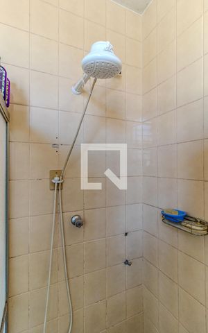 Casa à venda com 304m², 7 quartos e 4 vagasBanheiro da Suíte 1