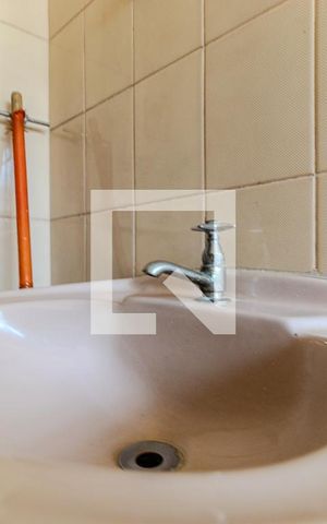 Casa à venda com 304m², 7 quartos e 4 vagasBanheiro Social 