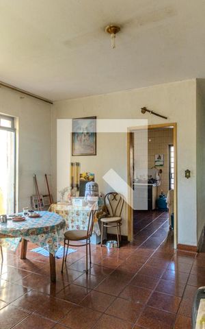 Casa à venda com 304m², 7 quartos e 4 vagasSala