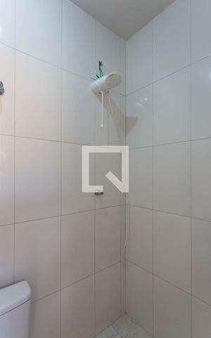 Casa para alugar com 360m², 3 quartos e 2 vagas Casa para alugar com 360m², 3 quartos e 2 vagasBanheiro da Suíte 2