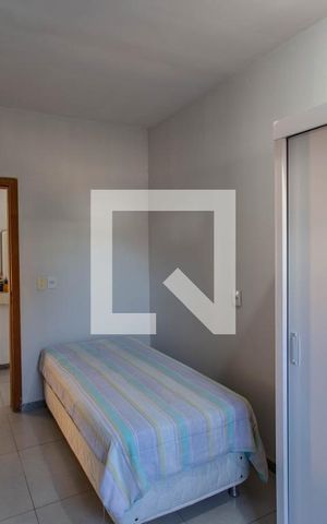 Casa para alugar com 360m², 3 quartos e 2 vagas Casa para alugar com 360m², 3 quartos e 2 vagasQuarto Suite 1