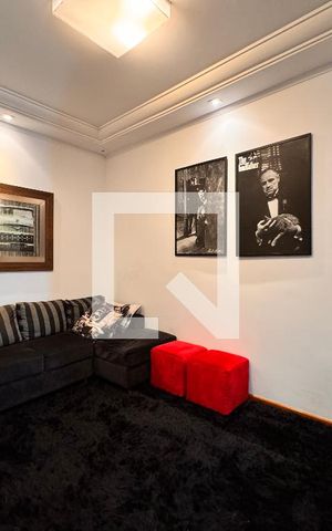 Casa à venda com 140m², 3 quartos e 2 vagas Casa à venda com 140m², 3 quartos e 2 vagasSala de tv