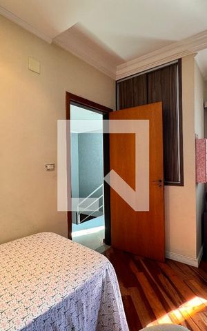 Casa à venda com 140m², 3 quartos e 2 vagas Casa à venda com 140m², 3 quartos e 2 vagasQuarto 2