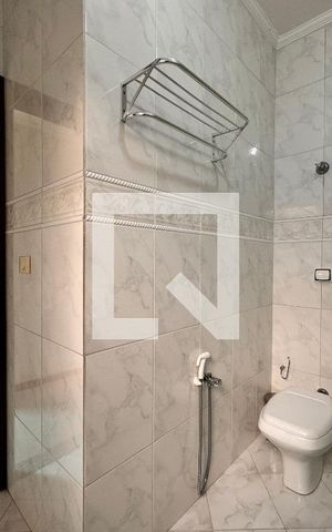 Casa à venda com 140m², 3 quartos e 2 vagas Casa à venda com 140m², 3 quartos e 2 vagasBanheiro