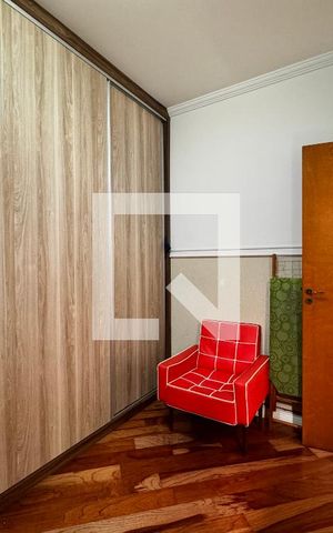 Casa à venda com 140m², 3 quartos e 2 vagas Casa à venda com 140m², 3 quartos e 2 vagasQuarto 1