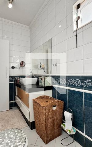 Casa à venda com 140m², 3 quartos e 2 vagas Casa à venda com 140m², 3 quartos e 2 vagasBanheiro da Suíte