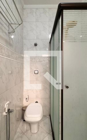Casa à venda com 140m², 3 quartos e 2 vagas Casa à venda com 140m², 3 quartos e 2 vagasBanheiro