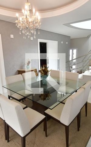 Casa de condomínio à venda com 311m², 4 quartos e 4 vagasSala 2