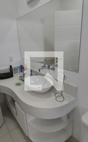 Casa de condomínio à venda com 311m², 4 quartos e 4 vagasBanheiro 1 - Suíte