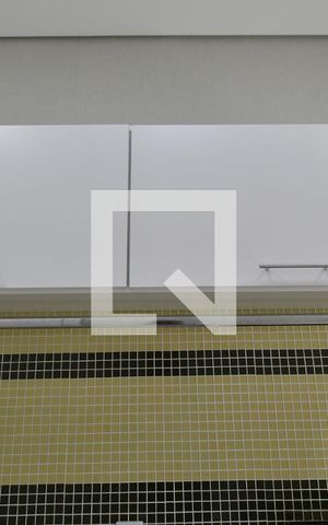 Casa de condomínio à venda com 311m², 4 quartos e 4 vagasÁrea de Serviço - Armário