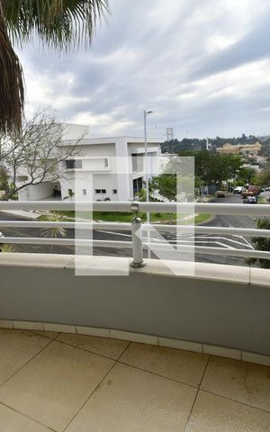 Casa de condomínio à venda com 311m², 4 quartos e 4 vagasQuarto 1 - Suíte- Sacada e Vista