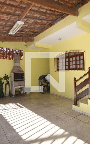 Casa à venda com 400m², 3 quartos e 3 vagasGaragem