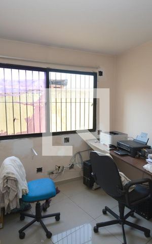 Casa à venda com 400m², 3 quartos e 3 vagasQuarto de Serviço