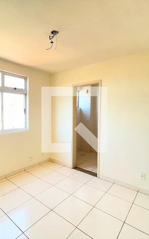 Apartamento à venda com 64m², 2 quartos e 2 vagasSuíte