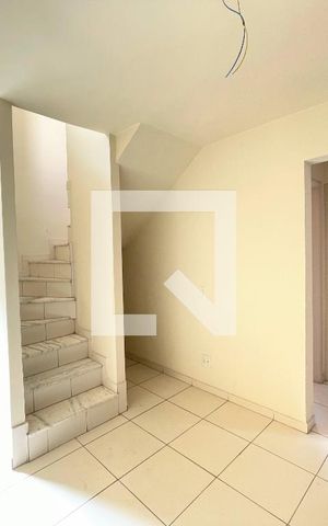 Apartamento à venda com 108m², 2 quartos e 2 vagasSala
