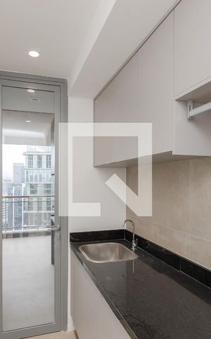Apartamento à venda com 197m², 3 quartos e 3 vagas Apartamento à venda com 197m², 3 quartos e 3 vagasÁrea de Serviço