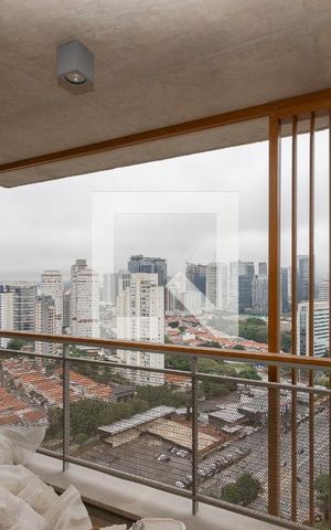 Apartamento à venda com 197m², 3 quartos e 3 vagas Apartamento à venda com 197m², 3 quartos e 3 vagasVaranda da Sala