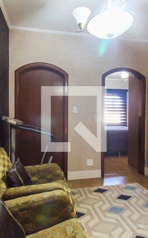 Casa para alugar com 270m², 3 quartos e 3 vagas Casa para alugar com 270m², 3 quartos e 3 vagasHall