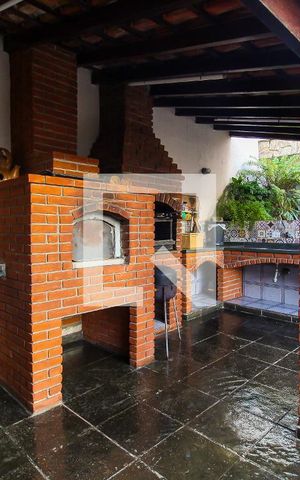 Casa para alugar com 270m², 3 quartos e 3 vagas Casa para alugar com 270m², 3 quartos e 3 vagasÁrea Gourmet