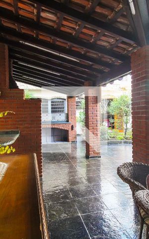 Casa para alugar com 270m², 3 quartos e 3 vagas Casa para alugar com 270m², 3 quartos e 3 vagasÁrea Gourmet