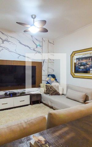 Casa para alugar com 270m², 3 quartos e 3 vagas Casa para alugar com 270m², 3 quartos e 3 vagasSala