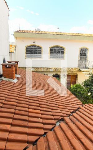Casa para alugar com 270m², 3 quartos e 3 vagas Casa para alugar com 270m², 3 quartos e 3 vagasVista da Suíte