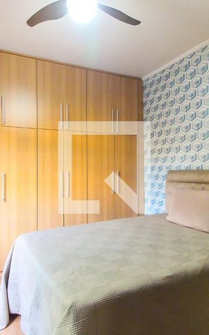 Casa para alugar com 270m², 3 quartos e 3 vagas Casa para alugar com 270m², 3 quartos e 3 vagasQuarto 1