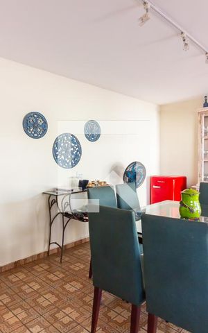 Casa para alugar com 350m², 6 quartos e 6 vagas Casa para alugar com 350m², 6 quartos e 6 vagasSala