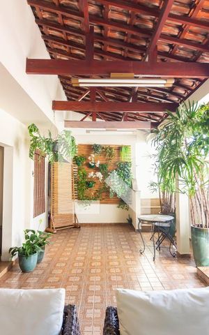 Casa para alugar com 350m², 6 quartos e 6 vagas Casa para alugar com 350m², 6 quartos e 6 vagasÁrea Gourmet