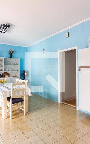 Casa para alugar com 350m², 6 quartos e 6 vagas Casa para alugar com 350m², 6 quartos e 6 vagasCozinha 2