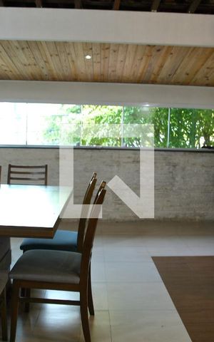 Casa à venda com 300m², 5 quartos e 2 vagasEdícula