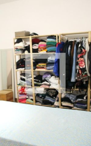 Casa à venda com 300m², 5 quartos e 2 vagasSuíte