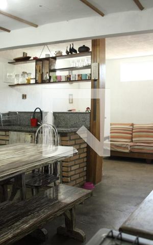 Casa à venda com 300m², 5 quartos e 2 vagasÁrea de convivência