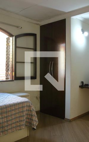 Casa à venda com 300m², 5 quartos e 2 vagasEdícula