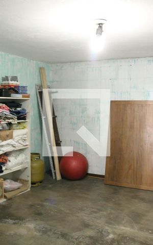Casa à venda com 300m², 5 quartos e 2 vagasDepósito/ Despensa
