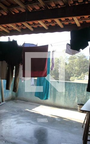 Casa à venda com 300m², 5 quartos e 2 vagasÁrea de Serviço
