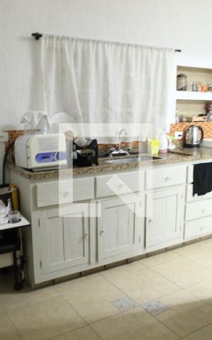 Casa à venda com 300m², 5 quartos e 2 vagasCozinha