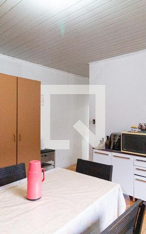 Casa à venda com 126m², 2 quartos e 2 vagasCozinha