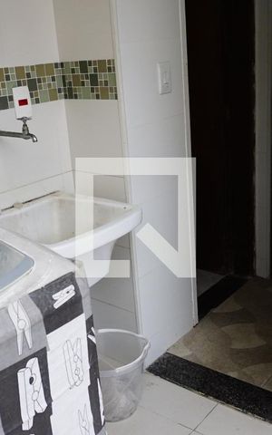 Casa de condomínio à venda com 150m², 3 quartos e 1 vagaLavanderia