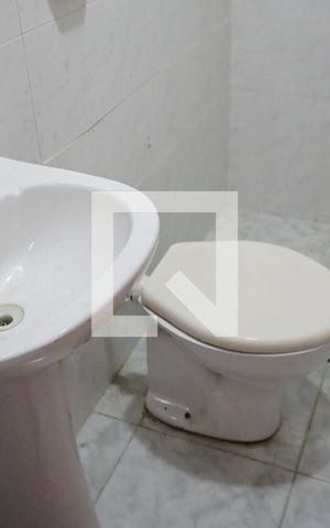 Casa de condomínio à venda com 150m², 3 quartos e 1 vagaBanheiro serviço