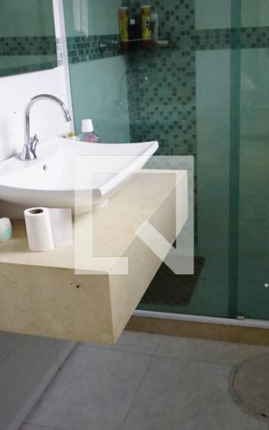 Casa de condomínio à venda com 150m², 3 quartos e 1 vagaBanheiro - Suite 