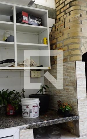 Casa de condomínio à venda com 150m², 3 quartos e 1 vagaArea Gourmet
