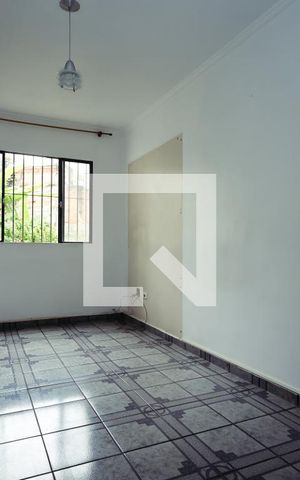 Apartamento à venda com 45m², 2 quartos e 1 vaga Apartamento à venda com 45m², 2 quartos e 1 vagaSala