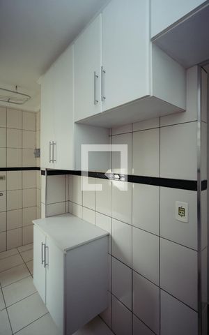 Apartamento à venda com 45m², 2 quartos e 1 vaga Apartamento à venda com 45m², 2 quartos e 1 vagaCozinha