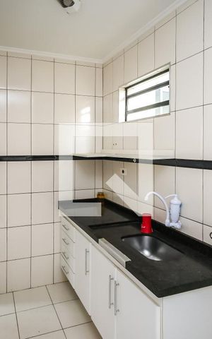 Apartamento à venda com 45m², 2 quartos e 1 vaga Apartamento à venda com 45m², 2 quartos e 1 vagaCozinha
