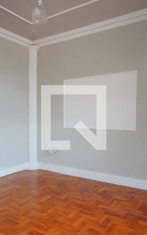 Apartamento à venda com 67m², 2 quartos e sem vagaSala