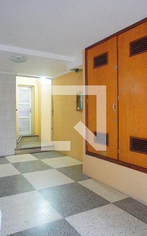 Apartamento à venda com 67m², 2 quartos e sem vagaÁrea comum - Hall