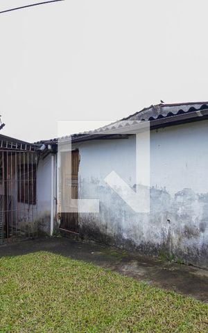 Casa à venda com 72m², 2 quartos e 1 vaga Casa à venda com 72m², 2 quartos e 1 vagaÁrea comum