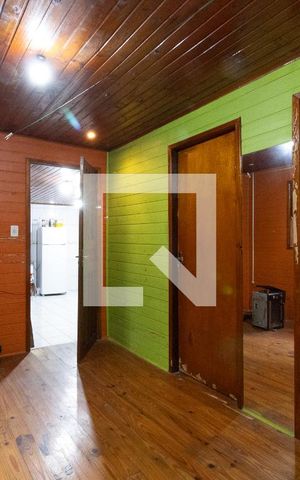 Casa à venda com 72m², 2 quartos e 1 vaga Casa à venda com 72m², 2 quartos e 1 vagaSala